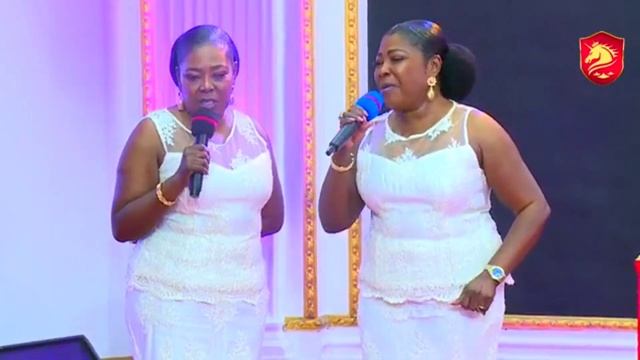 TAGOE SISTERS STORMS ALABASTER HOUSE AND MEET PROPHET KOFI ODURO смотреть онлайн