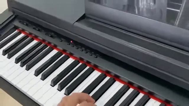 Test Piano điện Yamaha Clp 550 смотреть онлайн