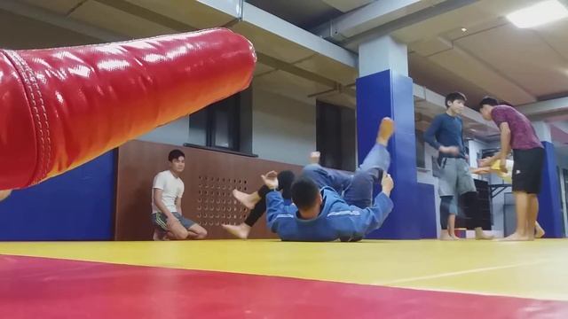 Дрилы в БЖЖ и отрывки из наших тренировок Fighter.kg(2)