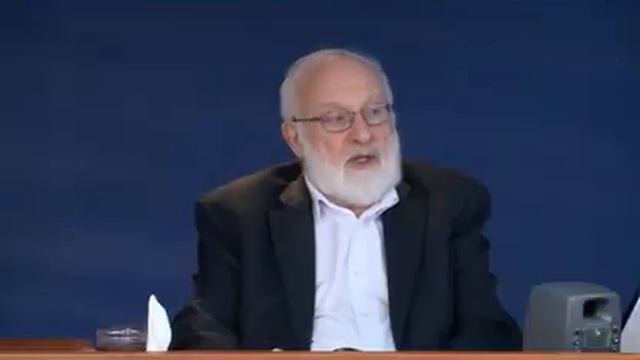 Почему используются разные имена,для одного и того же…04-41 смотреть онлайн