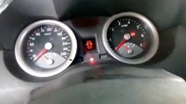 Diagnóstico de Falla electrica en Megane2 Parte 1 смотреть онлайн