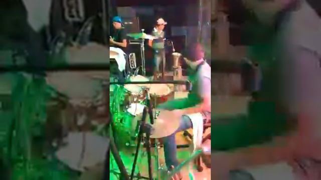 Baterista Muito Louco смотреть онлайн
