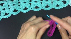 Невероятно красивая летняя повязка на голову крючком. Incredibly beautiful crochet summer headband.