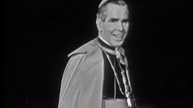 Life is Worth Living | Episode 81 | The Call of the Desert | Fulton Sheen смотреть онлайн