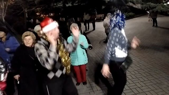 13.01.20 - Танцы на Приморском бульваре - Севастополь - Старый Новый год - Сергей Соков смотреть онлайн