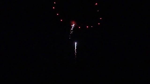Профессиональный салют 'Большой Праздник' смотреть онлайн