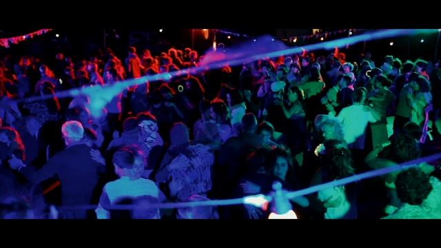 TRIO LOUBELYA Live @LaPouméane // Panne à Ibiza (Mazurka) смотреть онлайн