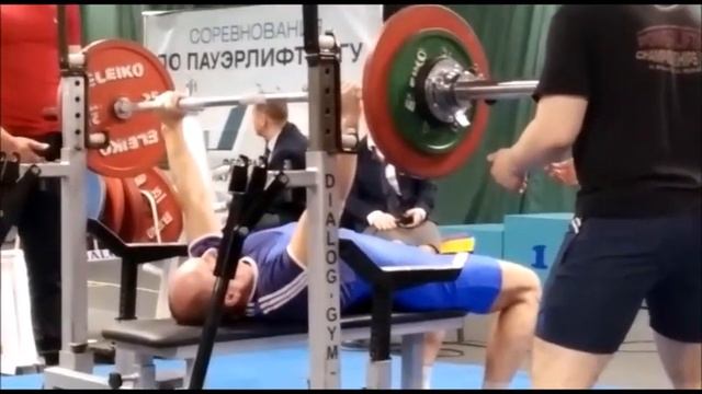 Жим лежа В. Петрик и Н. Плащевксий смотреть онлайн