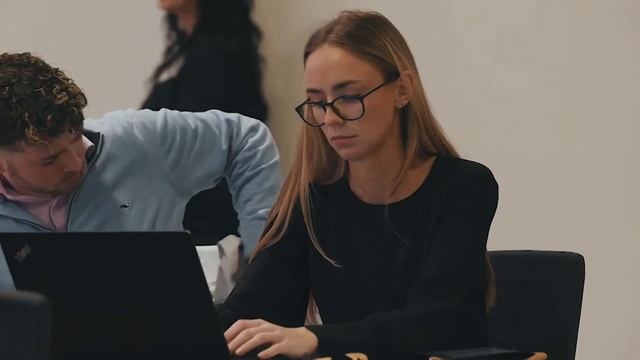 Gain Deeper Insights & Hands-On Learning at the NetSuite Learning Lab смотреть онлайн