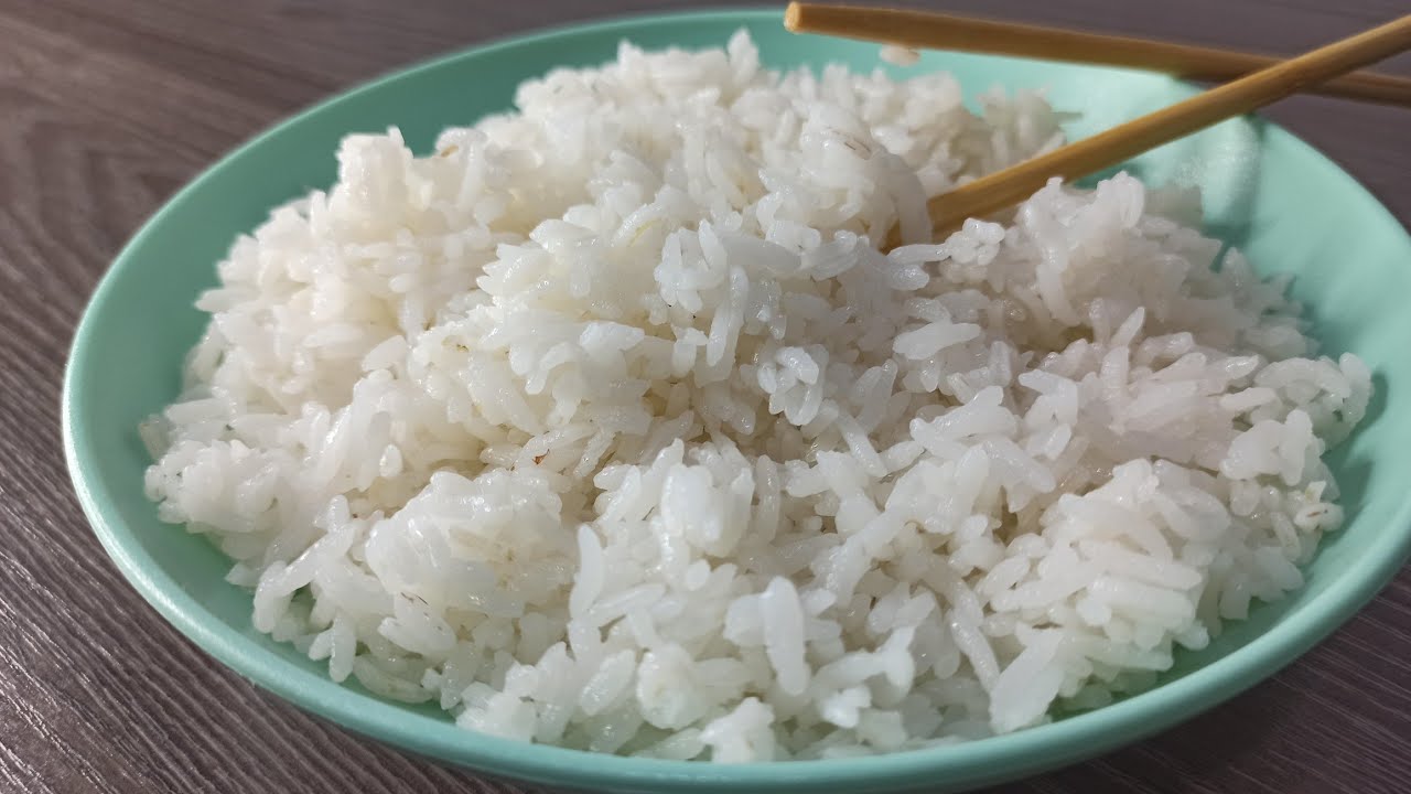 Как сварить вкусный рассыпчатый рис Приготовление смотреть онлайн