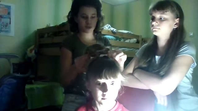 VLOG:Причёска "бантик".Я мучаю сестру.#4 смотреть онлайн