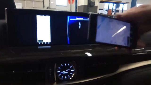 MirrorLink на Lexus LX 450 D смотреть онлайн