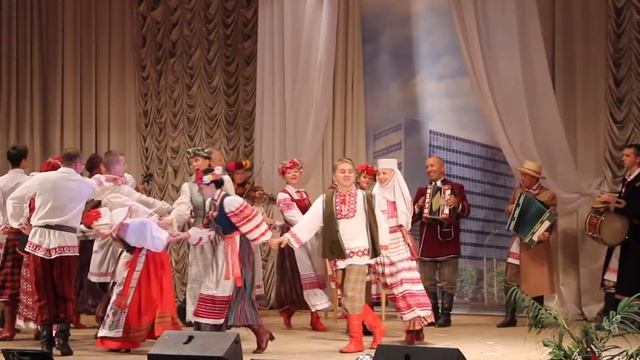 Заслужаны фальклорна-этнаграфічны ансамбль "НЕРУШ" - танец "Качан" смотреть онлайн
