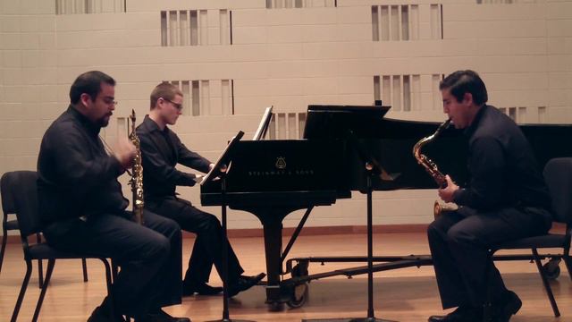 Sonis Nova Trio - Piano Trio in G by Claude Debussy смотреть онлайн