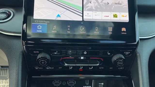 2022 Jeep Grand_Cherokee_4xe Overland Park, Lenexa, Shawnee Mission, Olathe KS, Kansas City, MO 539