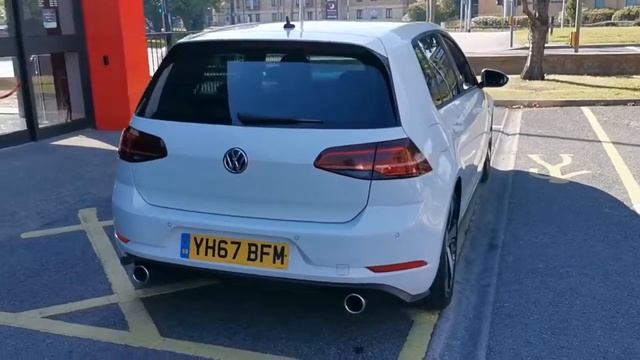 2017 (67) White VW Golf GTI смотреть онлайн