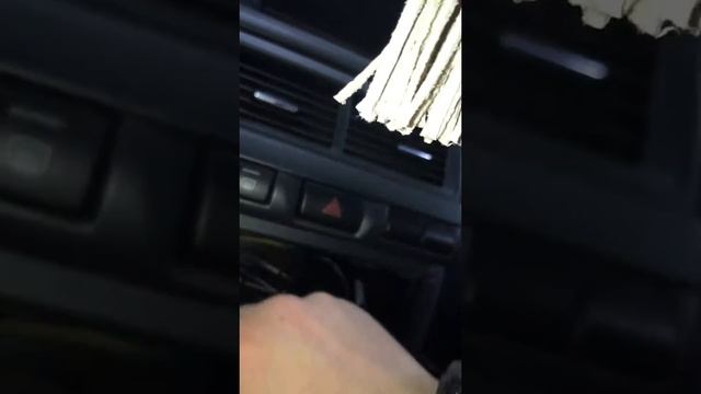 ТрудовыеБудни. Приора установка акустики смотреть онлайн