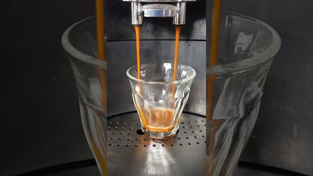 Jura Impressa C9 with 'marble' noise смотреть онлайн