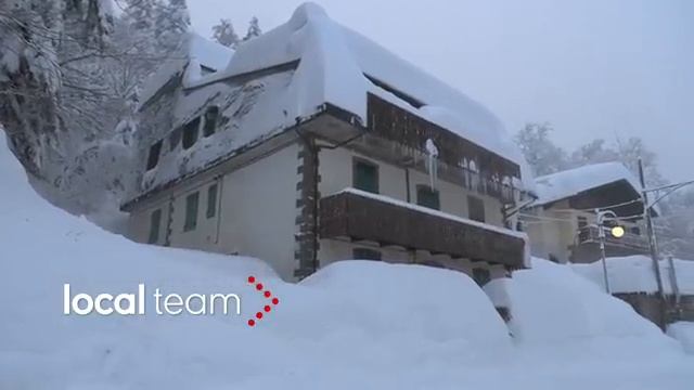 Abetone, grandissima nevicata: ulteriore accumulo nella notte смотреть онлайн