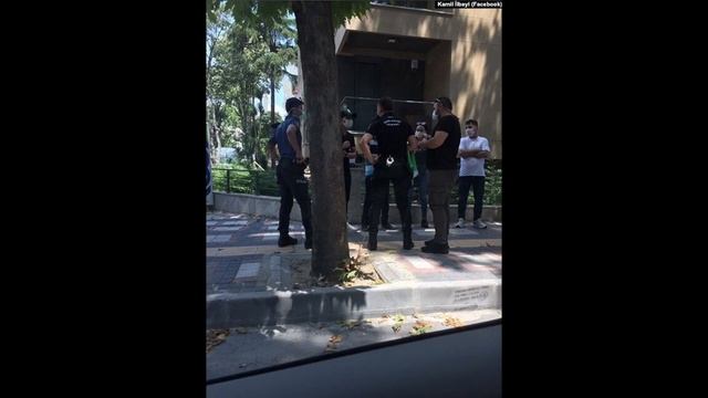 Турция: туркменке запрещают отстаивать свои права/Hak-hukuklaryňy Türkmenistana gidip talap et. смотреть онлайн