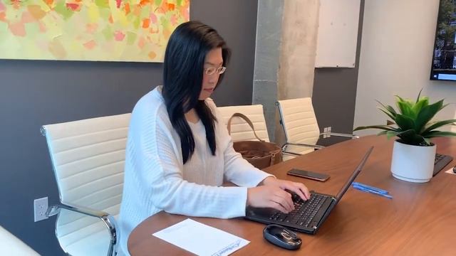 Xia Zhao Realtor at John L Scott Redmond, WA смотреть онлайн
