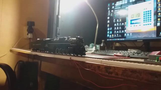 Установил звуковой декодер в американский паровоз (тестовый запуск)