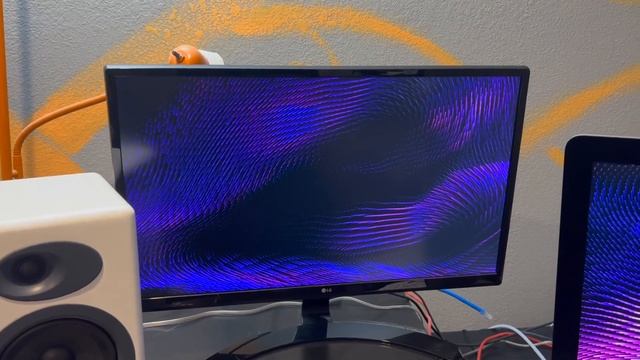 LG 24UD58 B Monitor 24' 4K Ultrafine 3840 x 2160 IPS Display Review смотреть онлайн