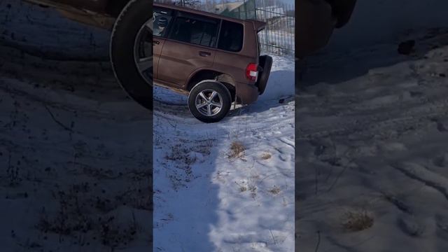 Mitsubishi pajero io смотреть онлайн