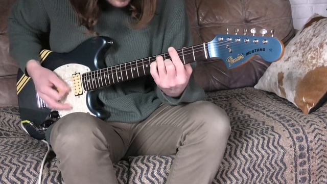 Fender Mustang HS Competition Mustang Old Lake Placid Blue CIJ 2002 смотреть онлайн