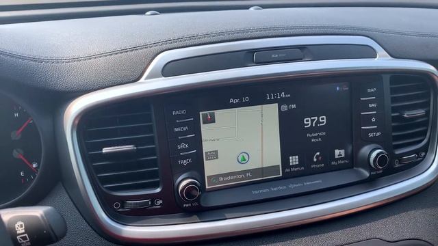 Kia UVO Bluetooth And Apple CarPlay Tutorial