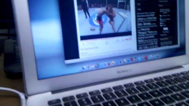 MacBook Air Fan Noise 2011 смотреть онлайн