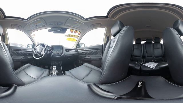 360 view inside the 2018 Mitsubishi Outlander PHEV GT смотреть онлайн