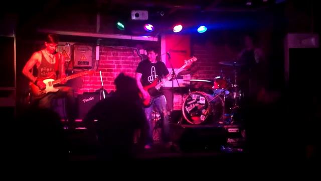 Доноры Мозга. [ДМ]3. Клуб Запасник. 05.06.2014. Песня "Ешьте кашу" смотреть онлайн