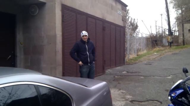 YAMAHA YZF- R1 И Ваган смотреть онлайн