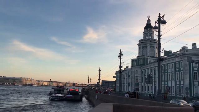 Снова в Санкт-Петербурге // Прогулка по Питеру // 9th season of vlogs 🏙 смотреть онлайн