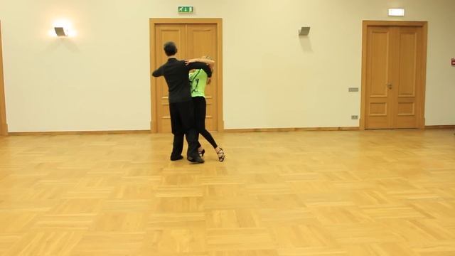How To Dance Quickstep Basic? | Tipple Chasse & Routines смотреть онлайн