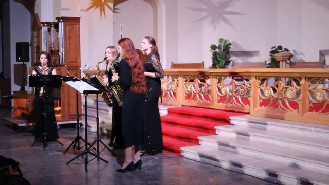 29.11.18. И.С. Бах "Фуга соль-минор" Исп. SIrenes Saxophone Quartet смотреть онлайн