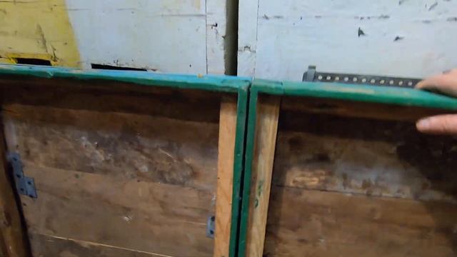 ПЧЕЛОВОДСТВО ДЛЯ НАЧИНАЮЩИХ С НУЛЯ! УЛЕЙ ЛЕЖАК ПИЛЯЕМ ПО ПОЛАМ И ДЕЛАЕМ ДВА ДАДАНА НА 12! (6 часть) смотреть онлайн