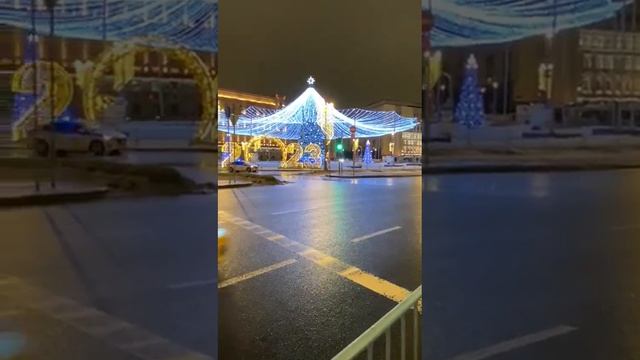 Москва Новогодняя-2023г. Лубянская площадь. смотреть онлайн
