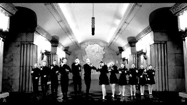 твоё лицо совершенно такое же