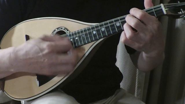 「遠い昔の思い出」無伴奏マンドリンソロ 'Ricordo Lontano' for unaccompanied Mandolin solo смотреть онлайн