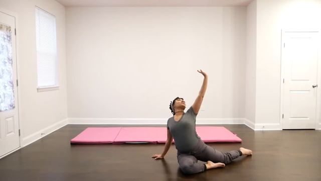 25 Dance and Gymnastics Rolls | Choreography and Movement Inspiration смотреть онлайн