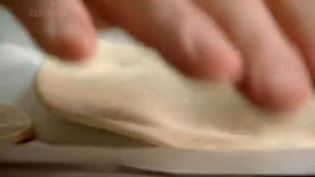 Raymond Blanc's Kitchen Secrets: Game & Mushrooms (S01E05) смотреть онлайн