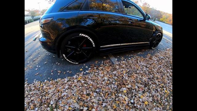 Infiniti FX35 Tire Lettering смотреть онлайн