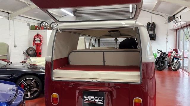 A VW T2 Split Screen Van 1964 with Sublime Documented Restoration - NOW SOLD! смотреть онлайн