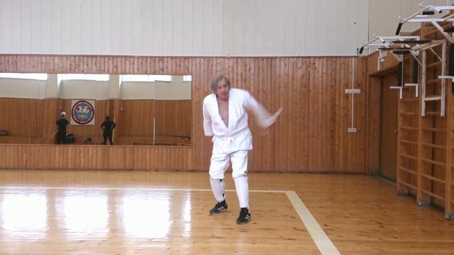 Ушу. Упражнения с нунчаками. Ч-2. смотреть онлайн