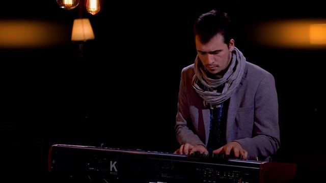 KNEZ // TINA BAMBINA (PIANO & VOICE COVER) смотреть онлайн