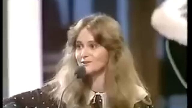 Nicole  A Little Bit Of Peace 1982 Eurovision Winner