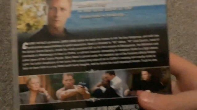 Casino Royale UK DVD unboxing смотреть онлайн