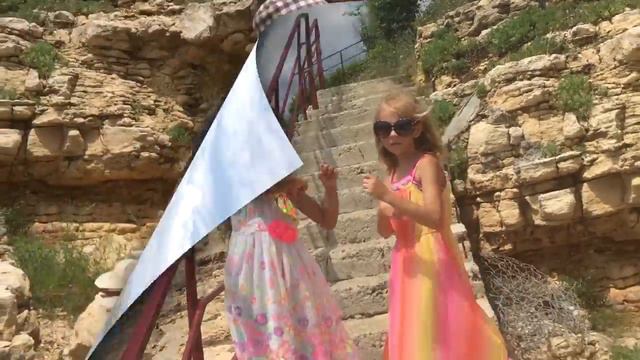 Лето. Море. Солнце. Жара. смотреть онлайн